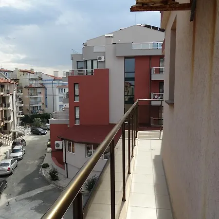 Guest house Red 3*